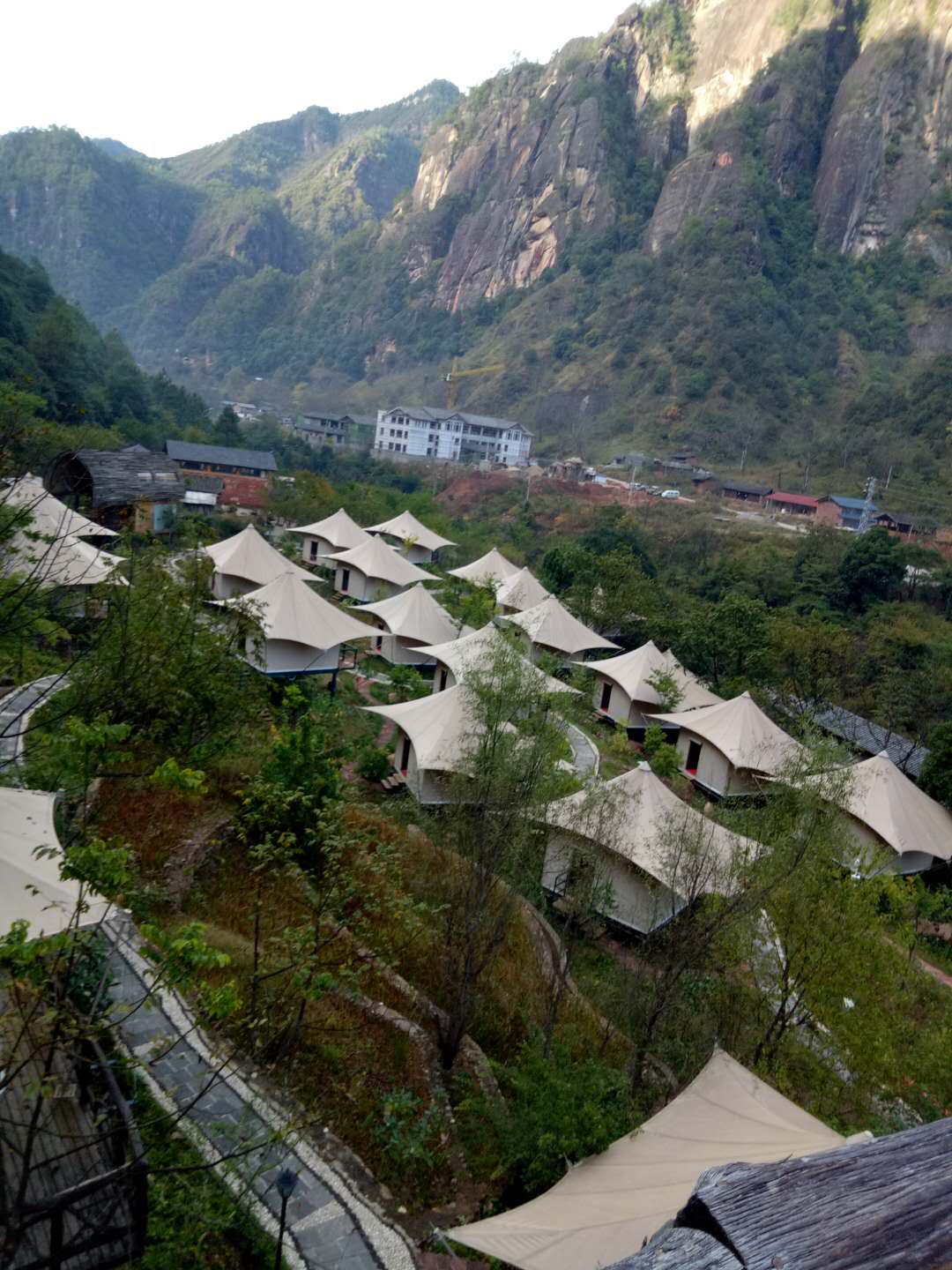 黎明帳篷營(yíng)地 黎明帳篷營(yíng)地