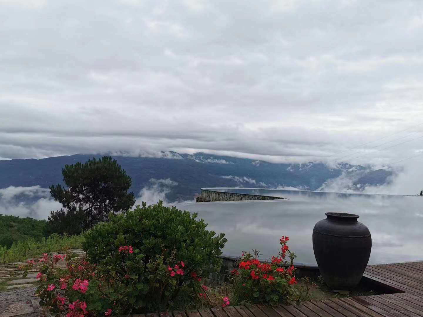 暑假夏令營(yíng)