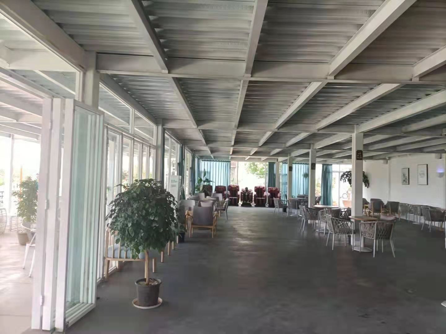 麗江拉市海候鳥(niǎo)灣團(tuán)建拓展基地