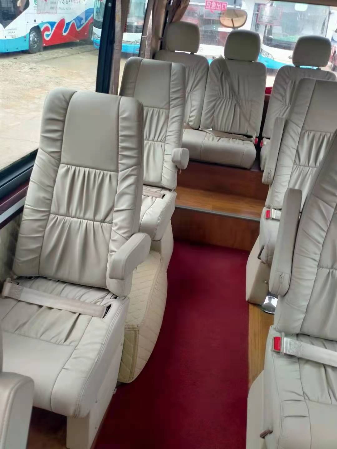 麗江旅游包車服務