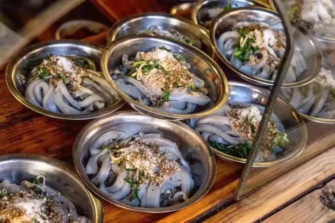 麗江古城這些必打卡小吃，你一定不能錯(cuò)過(guò)！ 麗江傳媒公司