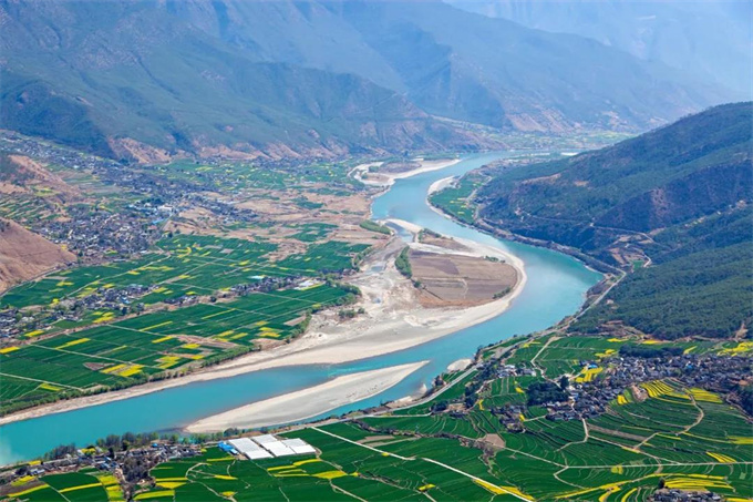 麗江旅游攻略：麗江，一座被金沙江偏愛的城市！來麗江體會非遺文化