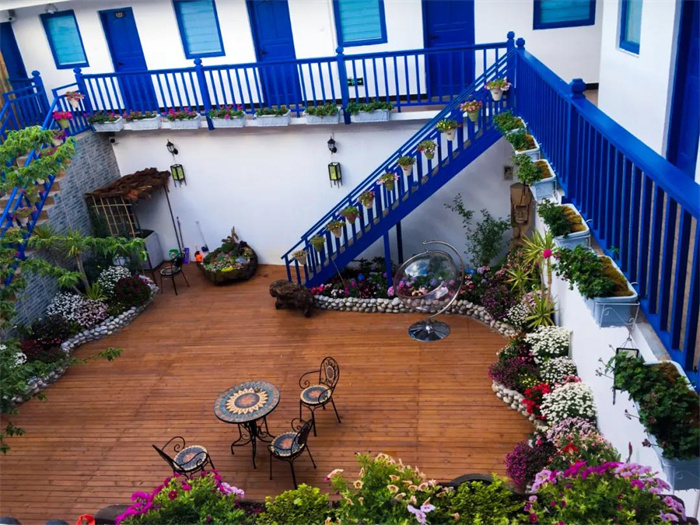 從麗江人的庭院里，窺見千年古鎮(zhèn)的人文奧秘